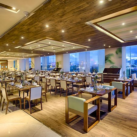 A La Carte Da Nang Beach Экстерьер фото