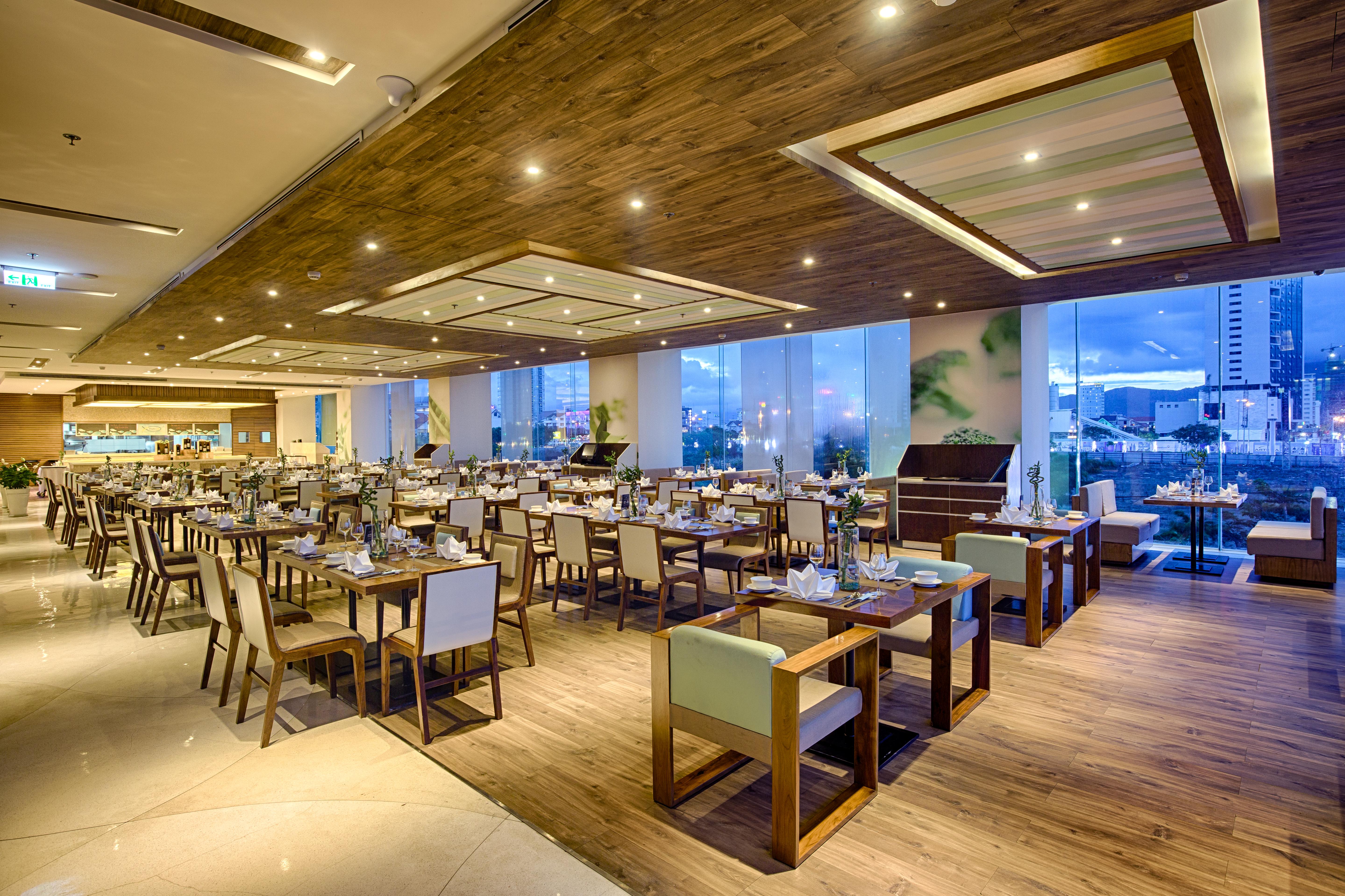 A La Carte Da Nang Beach Экстерьер фото