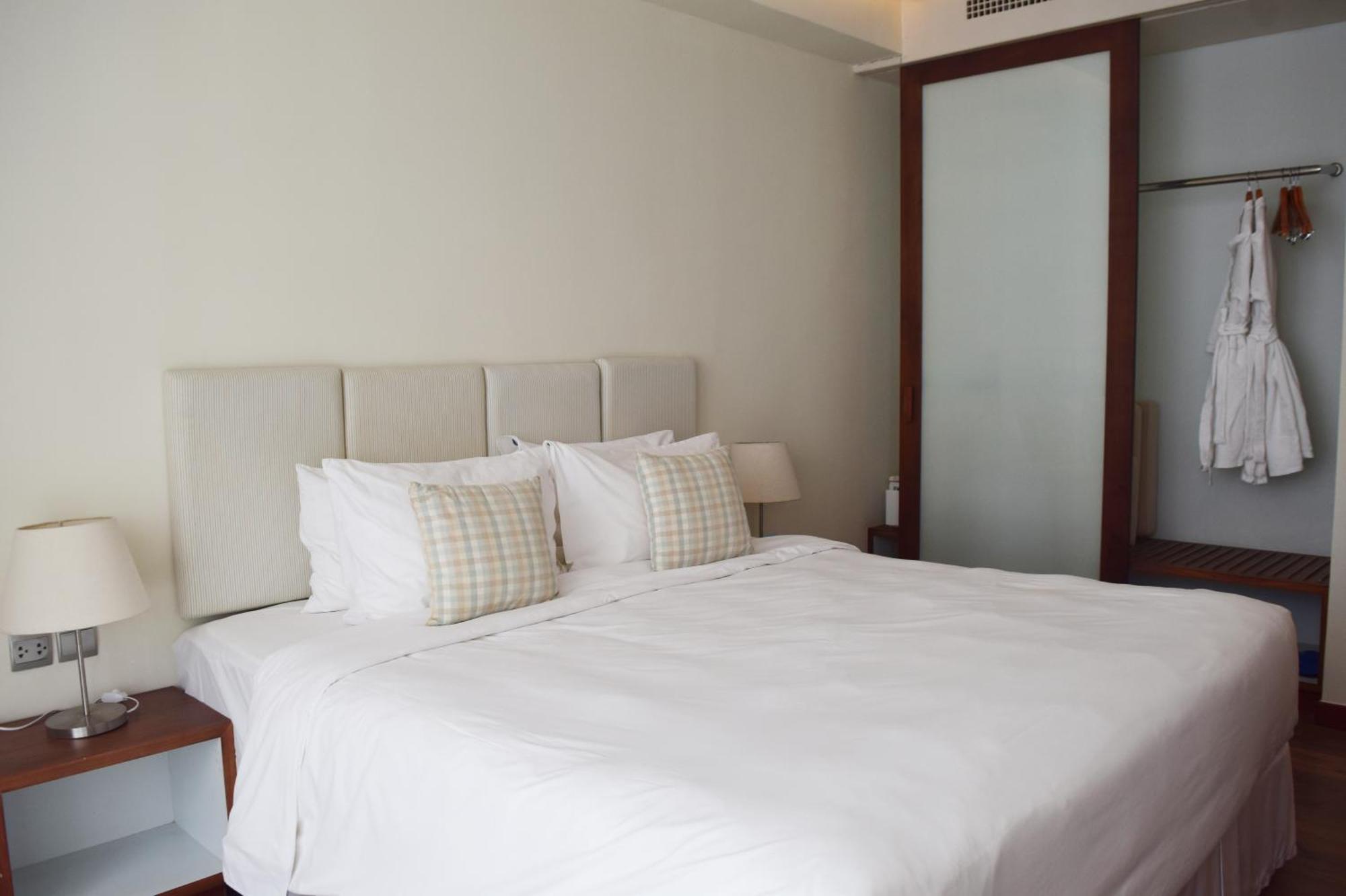 A La Carte Da Nang Beach Экстерьер фото