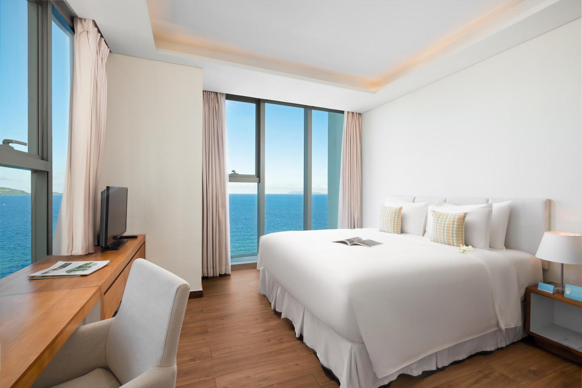 A La Carte Da Nang Beach Экстерьер фото