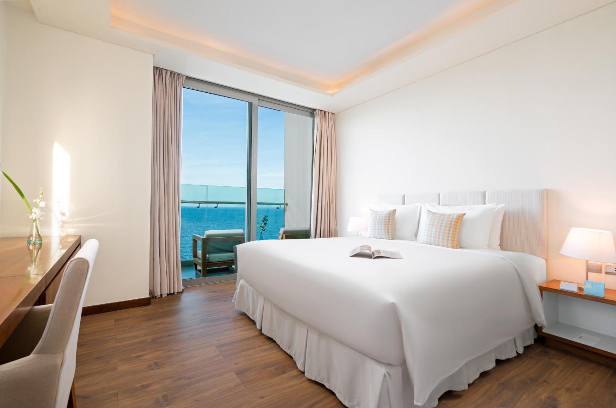 A La Carte Da Nang Beach Экстерьер фото