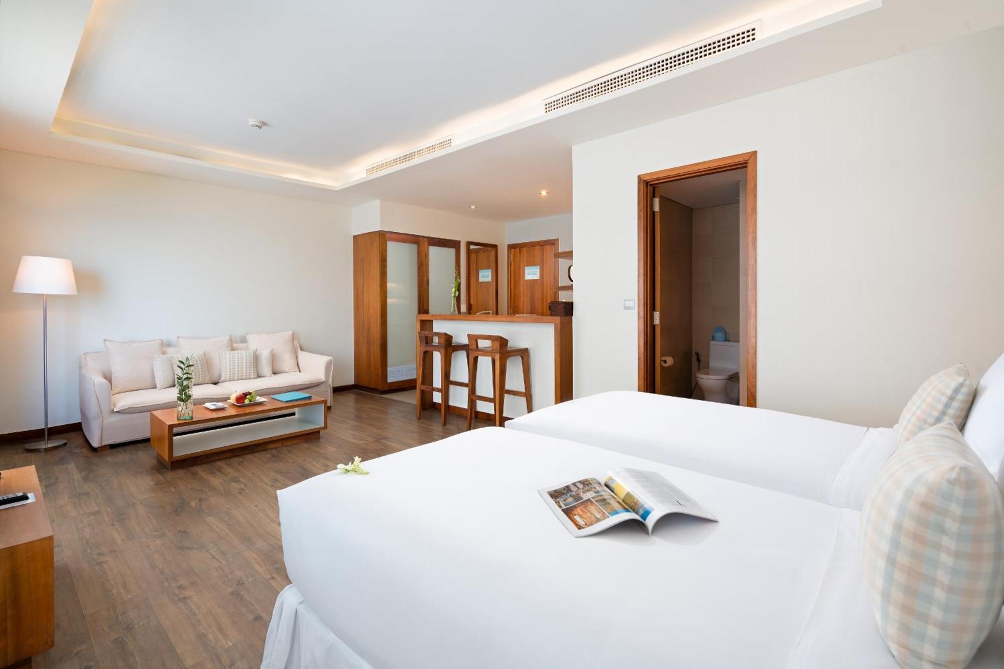 A La Carte Da Nang Beach Экстерьер фото