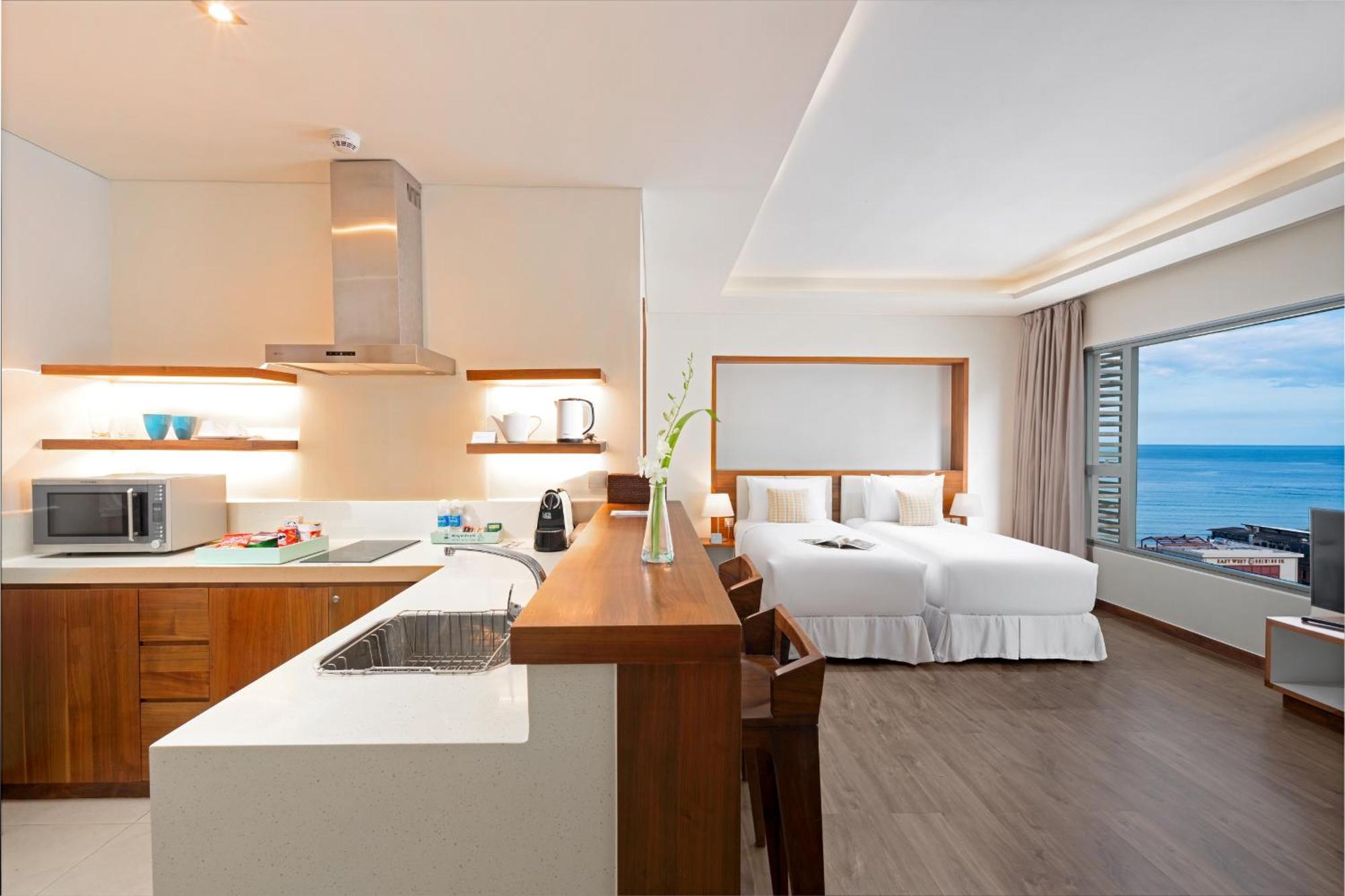 A La Carte Da Nang Beach Экстерьер фото